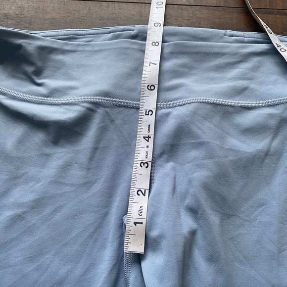 Lululemon Align Low Rise flared in Chamray - Picture 11 of 14